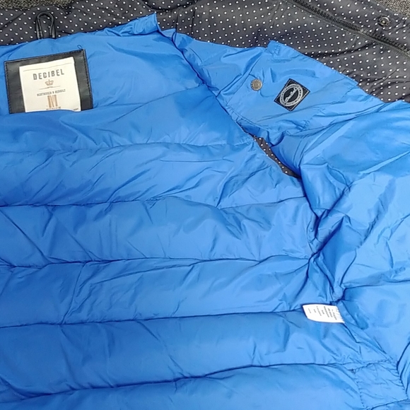 Decibel Polka Dot Puffer Vest - Picture 5 of 8